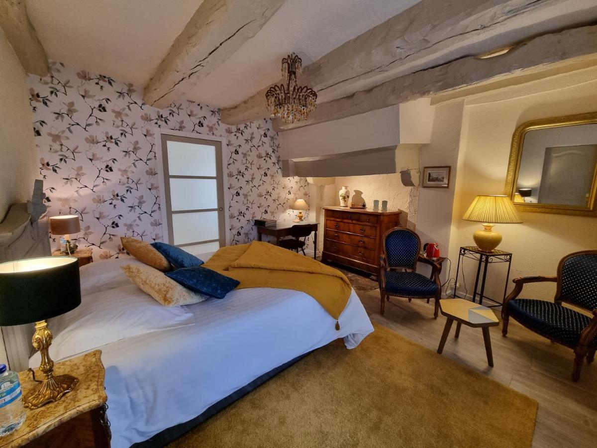 Les Berges De La Planchette Bed & Breakfast Yvignac-la-Tour ภายนอก รูปภาพ